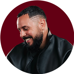 Portrait de Marc FANELLI-ISLA, CEO & Creative Director, Mysocialbranding.fr et Latinbird.fr